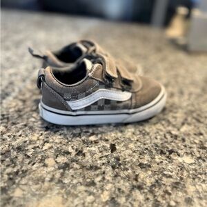 Vans Ward toddler size 8